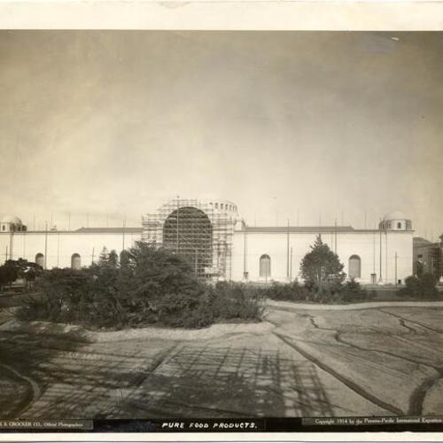 [Construction of the Palace of Food Products, Panama-Pacific International Exposition]