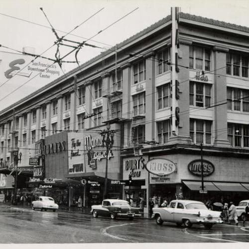 [Department stores on the corner of Market and 5th Street]