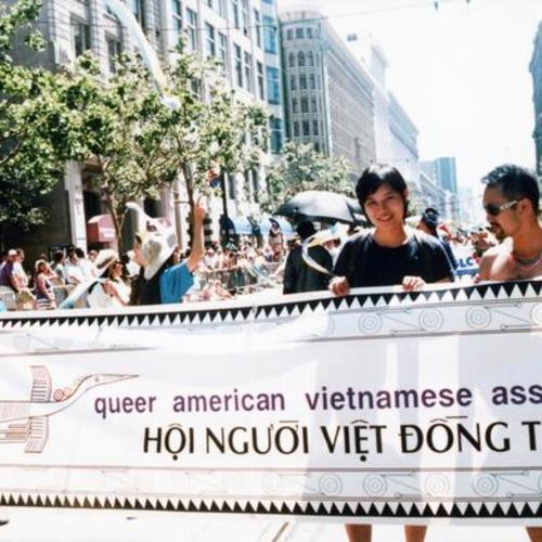 [Sóng Thât Radio Banner at Gay Pride Parade in 2002]