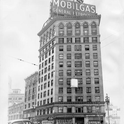 [Mobilgas Building, Market and Drumm streets]