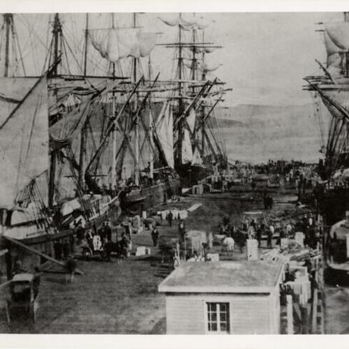 [View of the Vallejo Street wharf looking out towards the Bay]