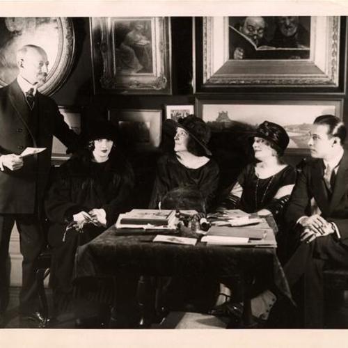[Rudolph Valentino, Mrs. Winifred Hudnet Valentino (Natacha Rambova) and members of committee planning benefit to help Actors' Home for the Aged]