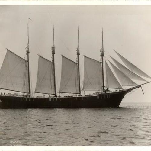 [Wood schooner "Florence M. Penley"]