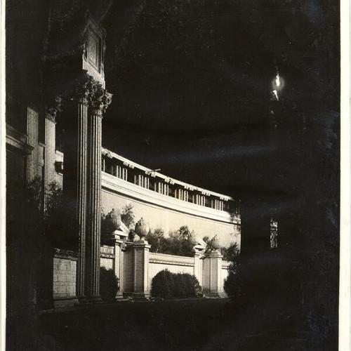 [Illumination of Peristyle of Palace of Fine Arts]