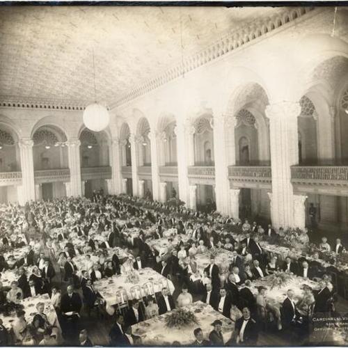[Women's Board Dinner - California Building, Panama-Pacific International Exposition]