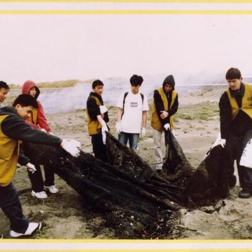 [Ocean Beach clean-up with youth group sponsored by Surfriders]