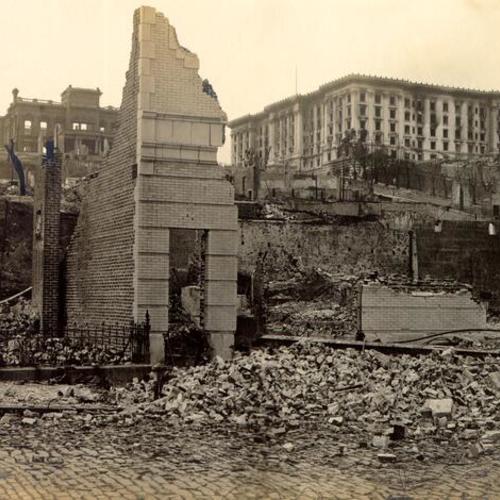 [View of Fairmont Hotel and Flood mansion from Bush street]