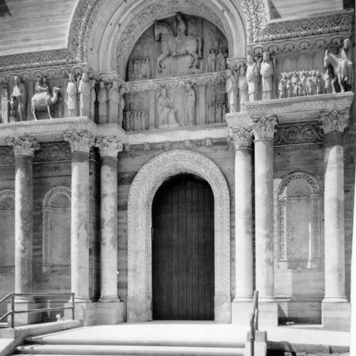 [Entrance to St. Anne's Church]