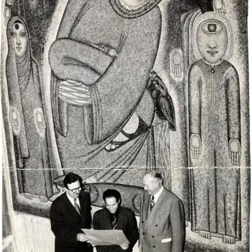 [Ted Wetteland, Beniamino Bufano and David W. Moar standing in front of a mosaic created by Bufano]