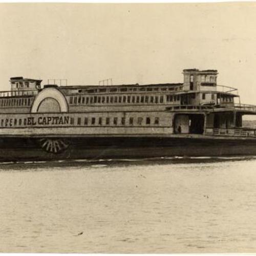 [Ferryboat "El Capitan"]