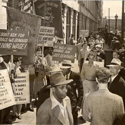 [National Maritime Union members picketing the 220 Bush-st offices of the War Shipping Administration]