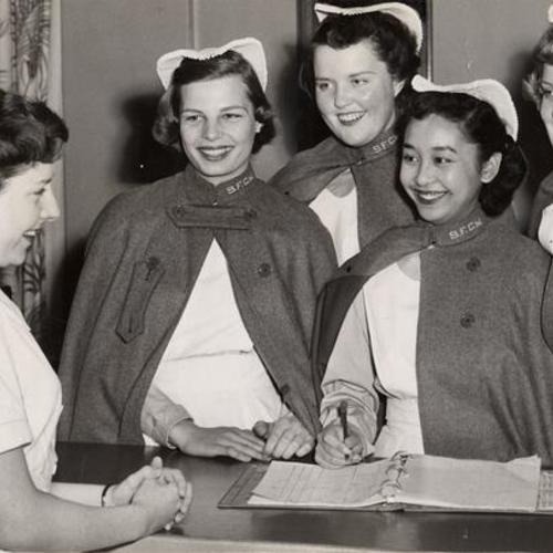 [Four San Francisco College for Women students arrived at St. Joseph College of Nursing for the practical application with real patients]