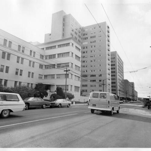 [View of Parnassus avenue showing University of California Medical Center buildings]
