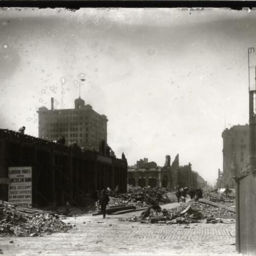 [Ruins of the London Paris and American Bank after the 1906 earthquake]