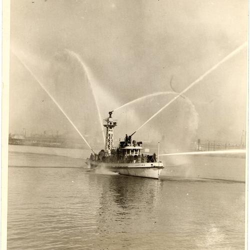 [Fireboat at San Pedro Harbor]