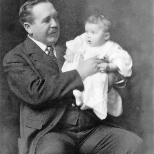 [Adolph B. Spreckels holding Adolph Jr.]