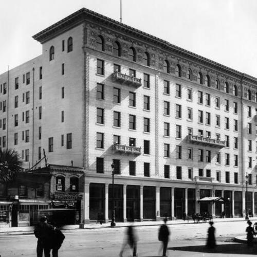 [Whitcomb Hotel, Market and 8th streets]