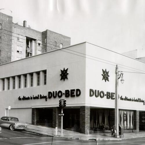[Exterior of Duo-Bed]