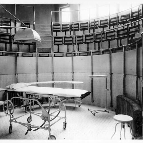 [Amphitheater in Surgical Department at San Francisco General Hospital]