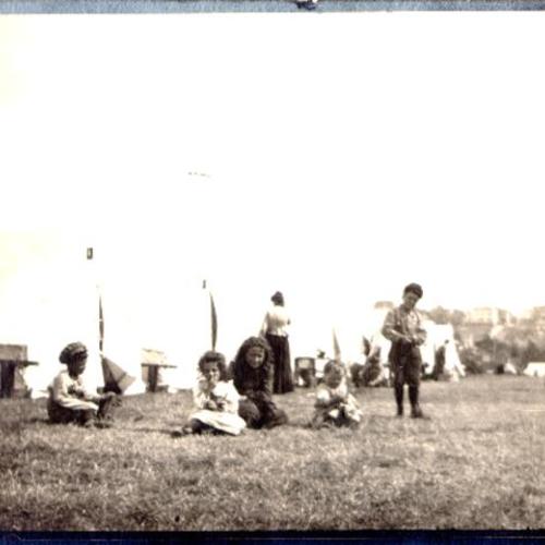 [Children in front of tents after the 1906 earthquake]