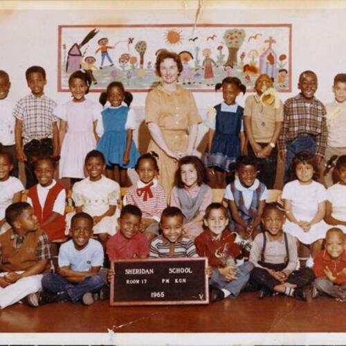 [Michael's kindergarten class photo at Sheridan School]