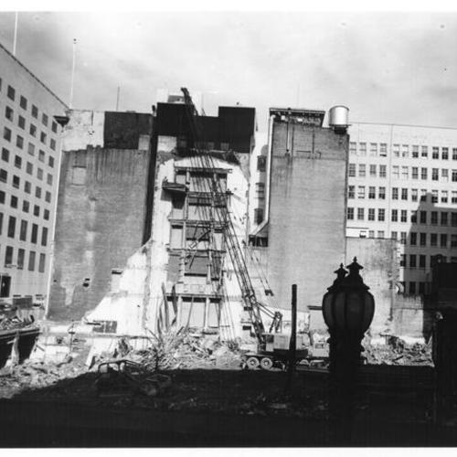 [Demolition of the City of Paris department store at the corner of Geary and Stockton streets]