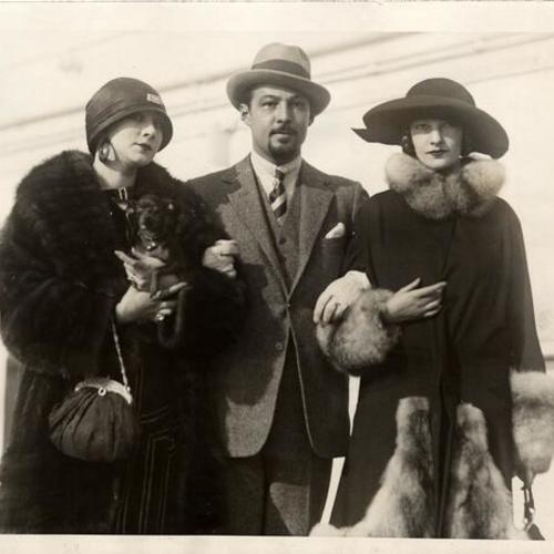 [Rudolph Valentino with Natacha Rambova and Miss Nita Naldi]