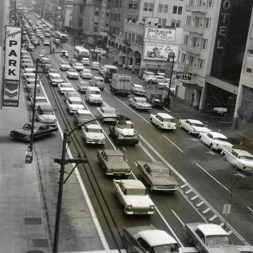 [Automobile traffic on Mission Street between 5th and 6th streets]