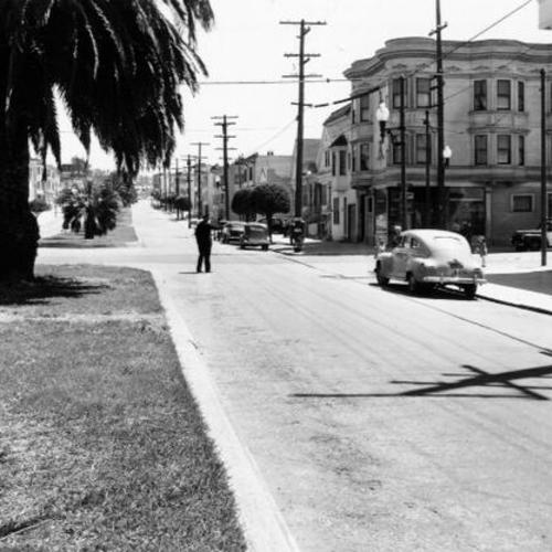[Dolores at 29th Street, May 11th, 1948, 2:30 pm]
