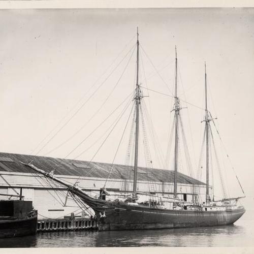 [3-masted schooner "Beulah"]