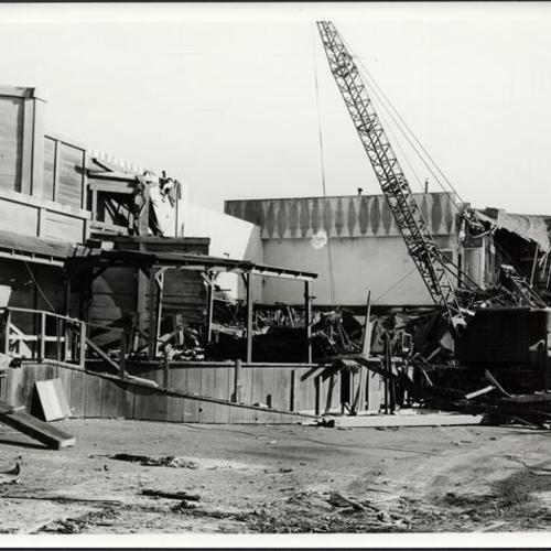 [Demolition of Playland at the Beach - Mad Mine]