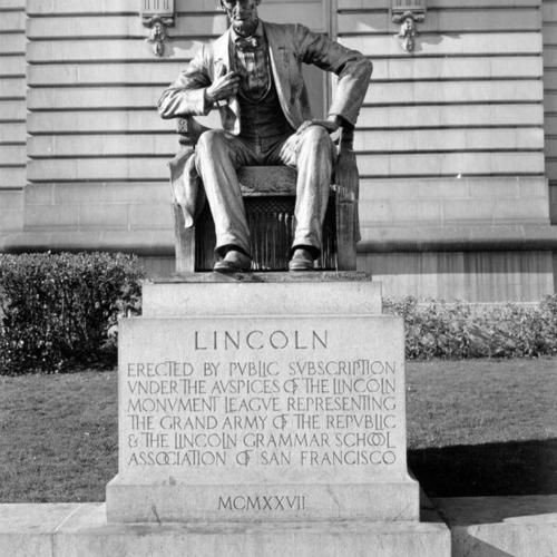 [Abraham Lincoln monument, Civic Center, San Francisco, California]