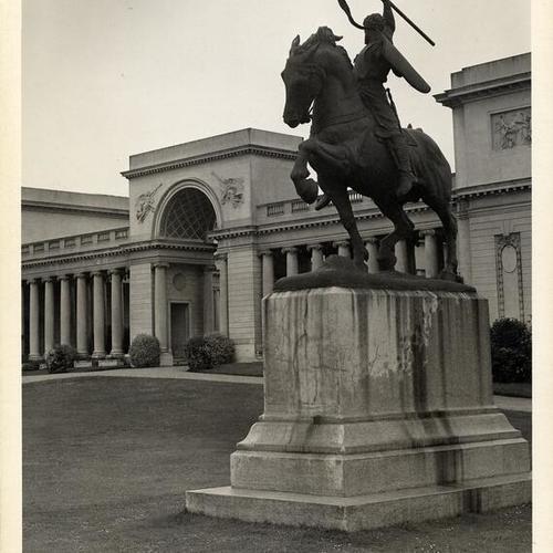[Statue of warrior on horse outside the Palace of the Legion of Honor]