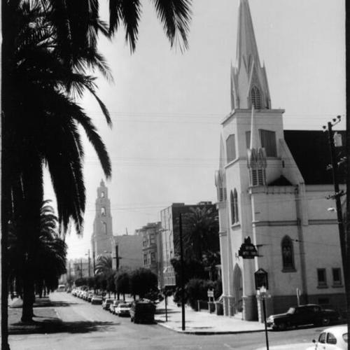 [Dolores at 15th Street]