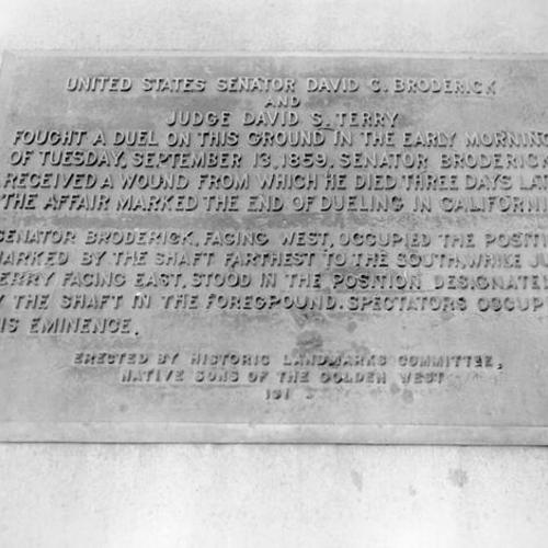 [Plaque marking the spot at Lake Merced where U. S. Senator David C. Broderick and California Supreme Court Justice David S. Terry engaged in a duel on September 13, 1859]