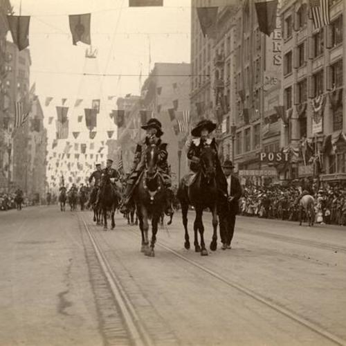 [Queen Virgilia and Don Gaspar de Portola on horseback, Parade from Portola Festival, October 19-23, 1909]