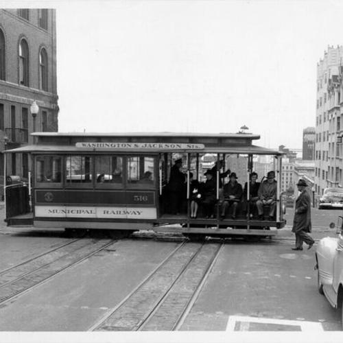 [Washington Street and Jackson cable car #516]