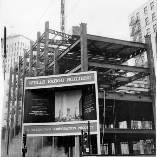 [43-story Wells Fargo Bank building under construction at Sutter and Montgomery streets]