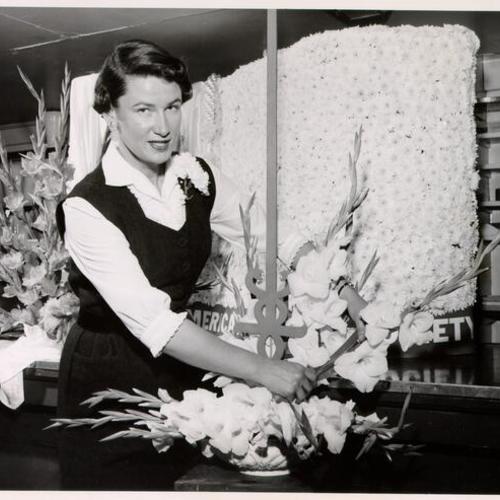 [Albert O. Stein's floral shop located at 359 Sutter Street]