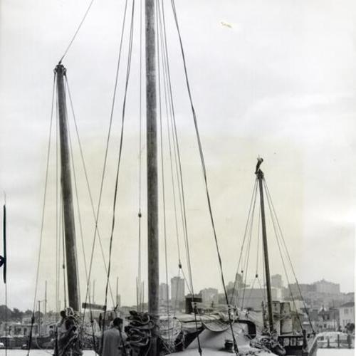 [Sailboat "Hightea" at Yacht Harbor, Marina District]
