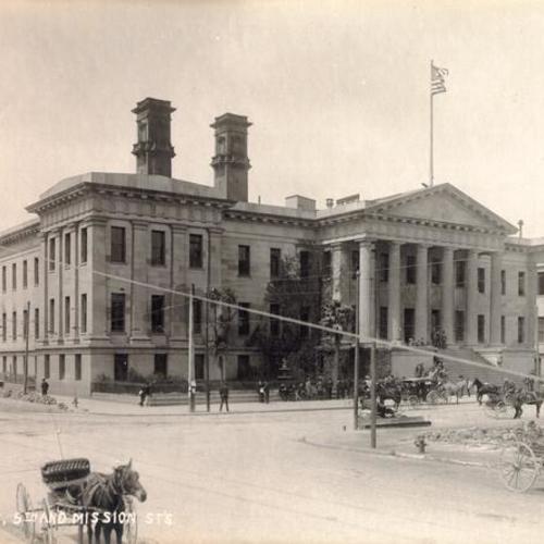 [Exterior view of old Mint building at Fifth and Mission street]