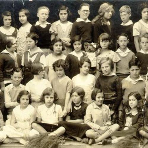 [Class photo from Madison Elementary School, 3943 Clay St.]