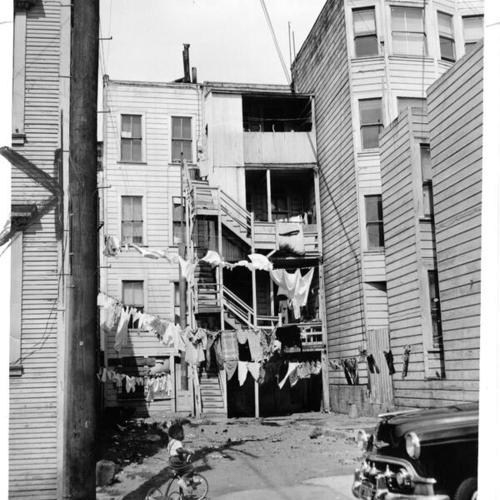 [Rear view of doomed flat on Willow Street]
