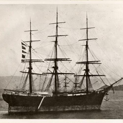[Wooden sailing ship "Detroit"]