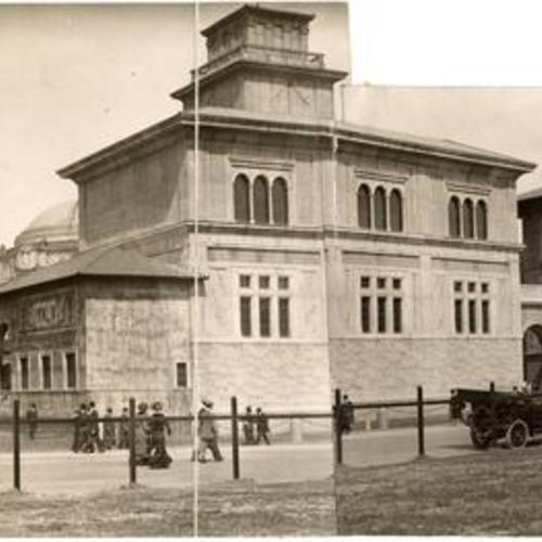 [Italian building at Panama-Pacific International Exposition]