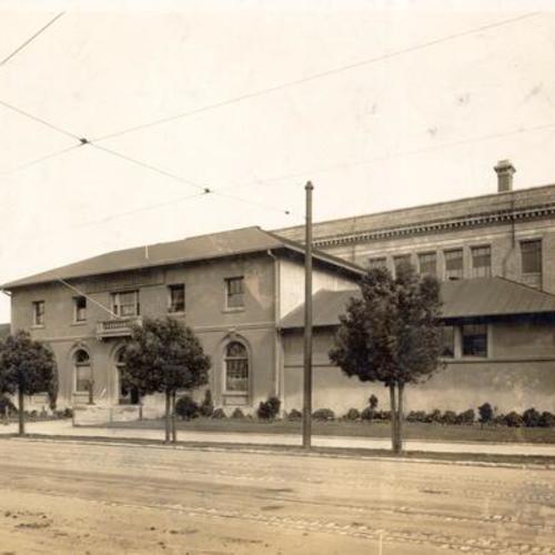 [Exterior view of temporary Main Library located on Hayes street at Van Ness]