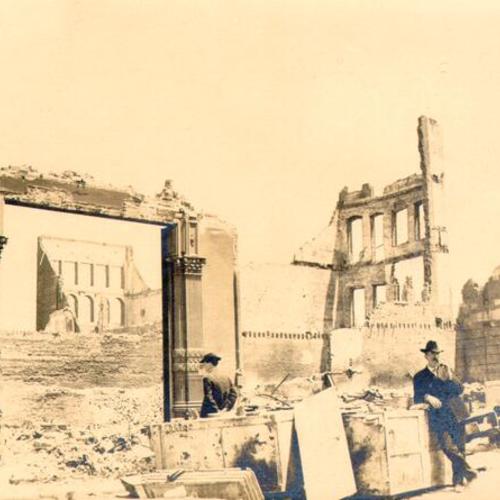 [Southern Pacific Freight Office destroyed in the 1906 earthquake and fire]
