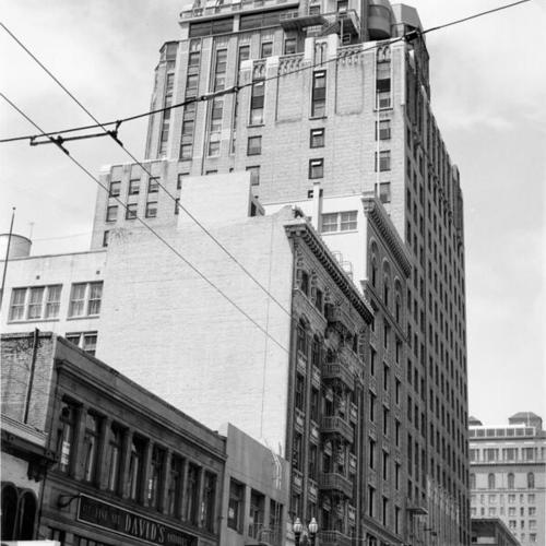 [Rear of the Sir Francis Drake Hotel, Sutter and Powell Streets]