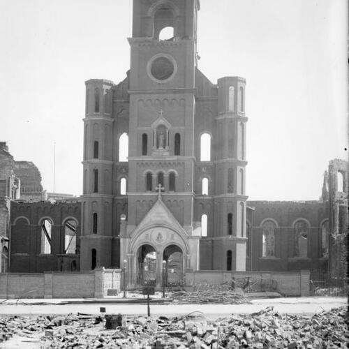 [Earthquake damage to St. Boniface's Church, Golden Gate Avenue]