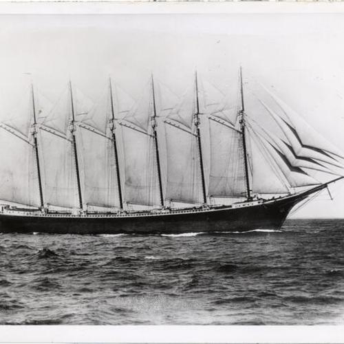 [Wooden, 6-masted schooner "George W. Wells"]